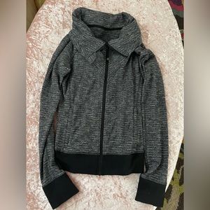 Lululemon jacket 6
